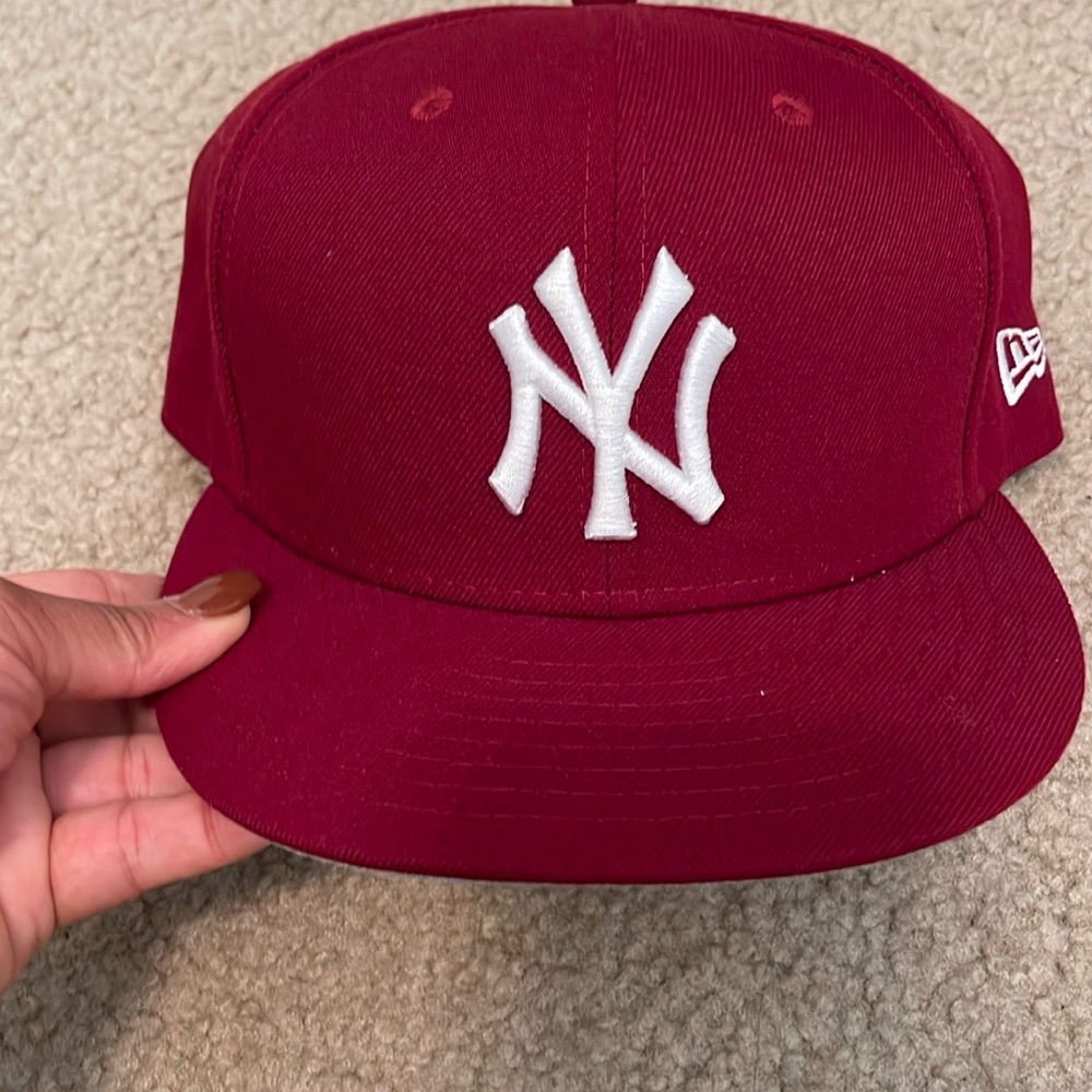 Men’s Fitted Cap